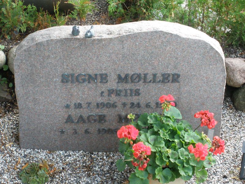 Aage Moeller 1.JPG
